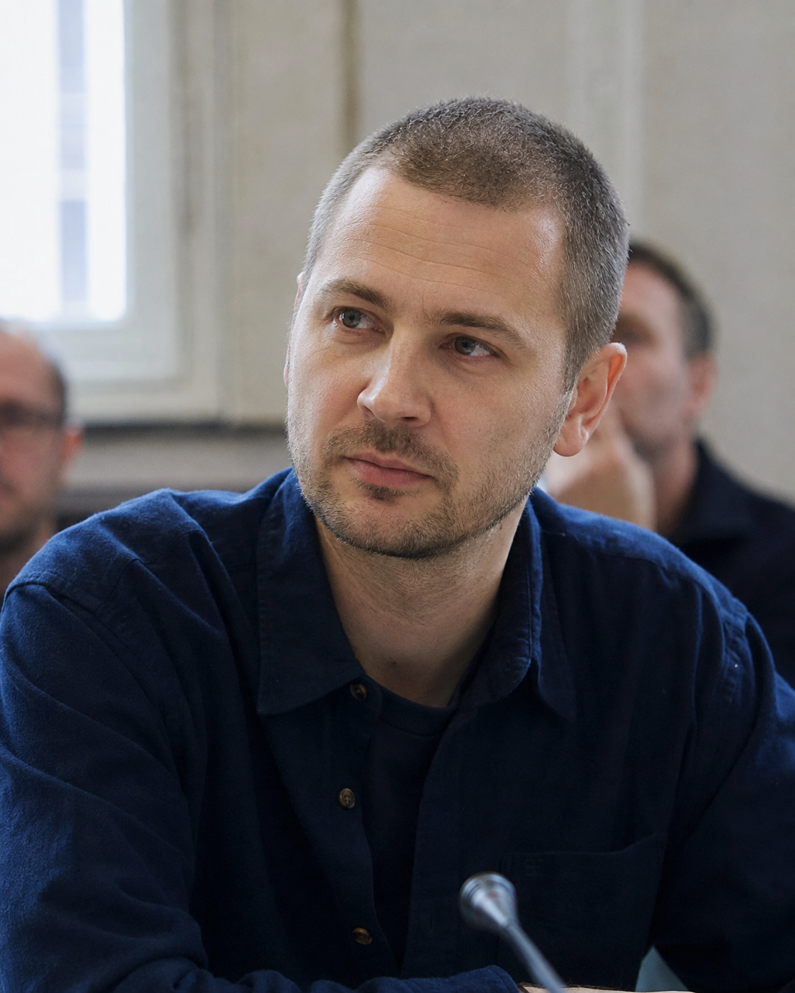 Portrait of Dr Tomasz Nowak